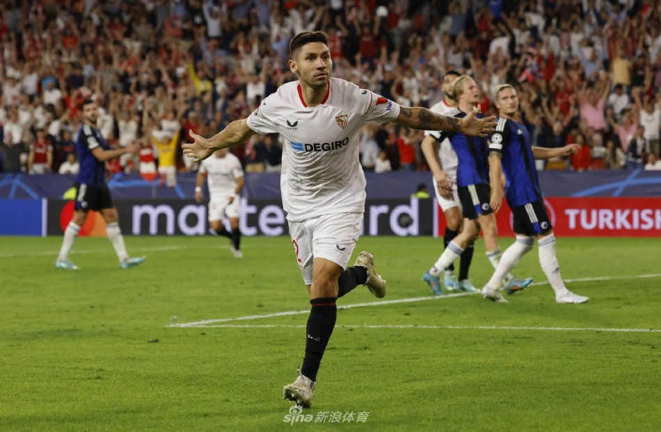 尤其是他的 尤其是他的