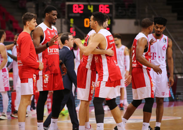 关键战役中 关键战役中